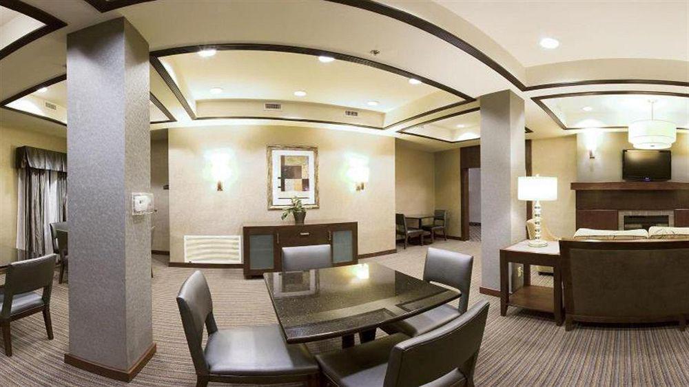 Holiday Inn Express Hotel & Suites Austell Powder Springs By Ihg Exterior foto